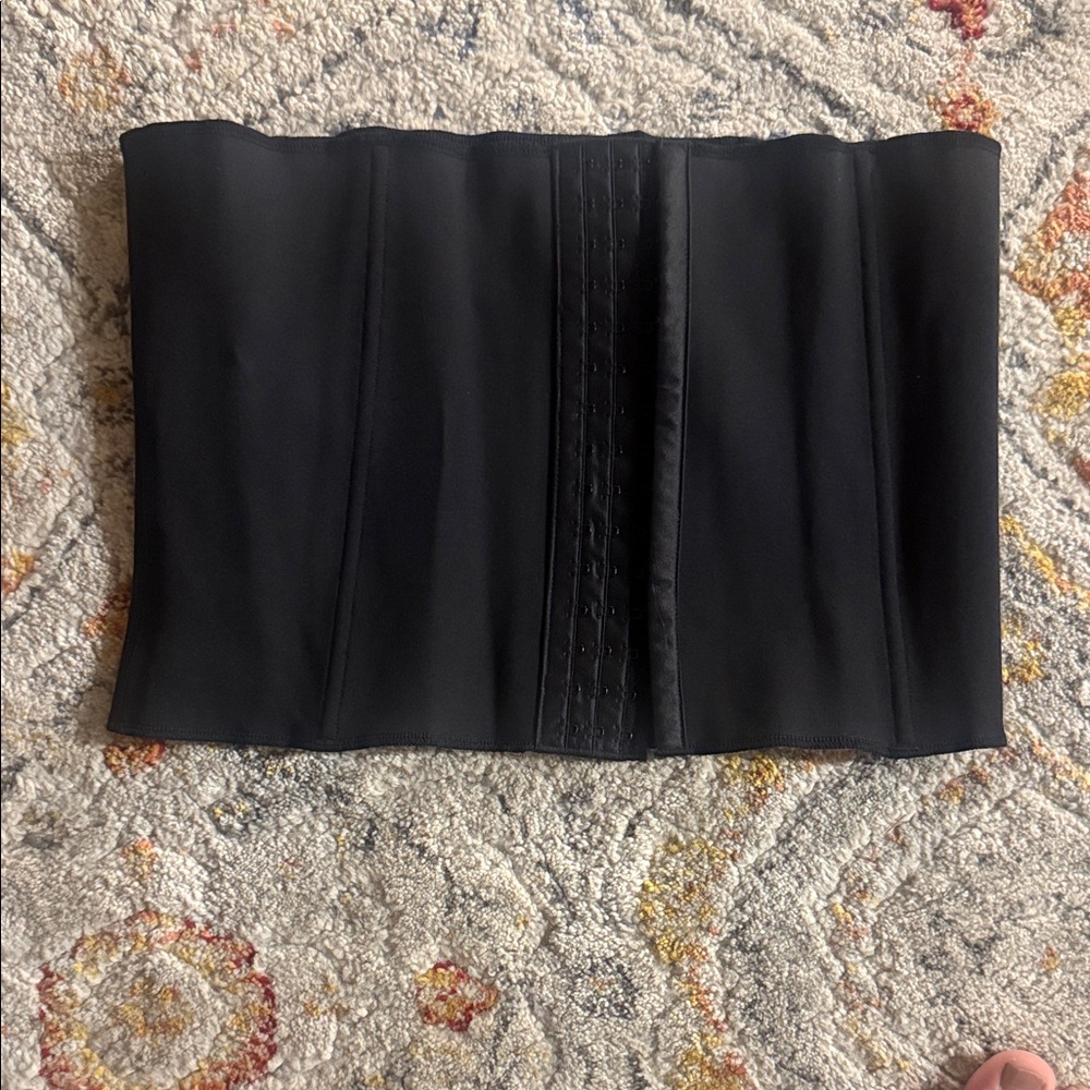 SKIMS Black Waist Cincher